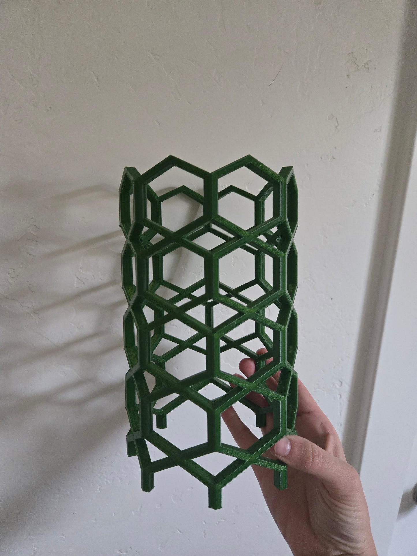 Round climbing trellis