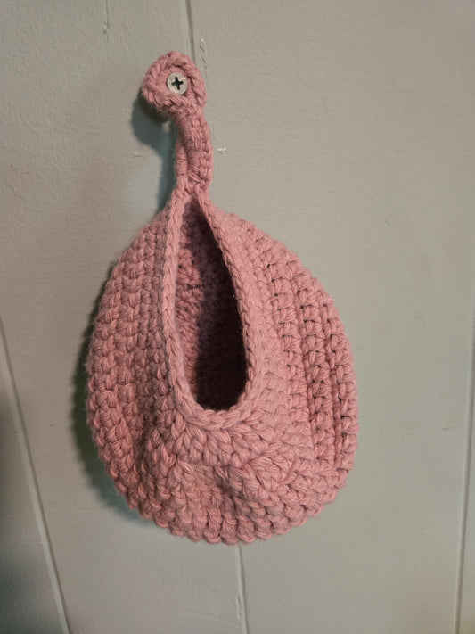 Hanging pot holder