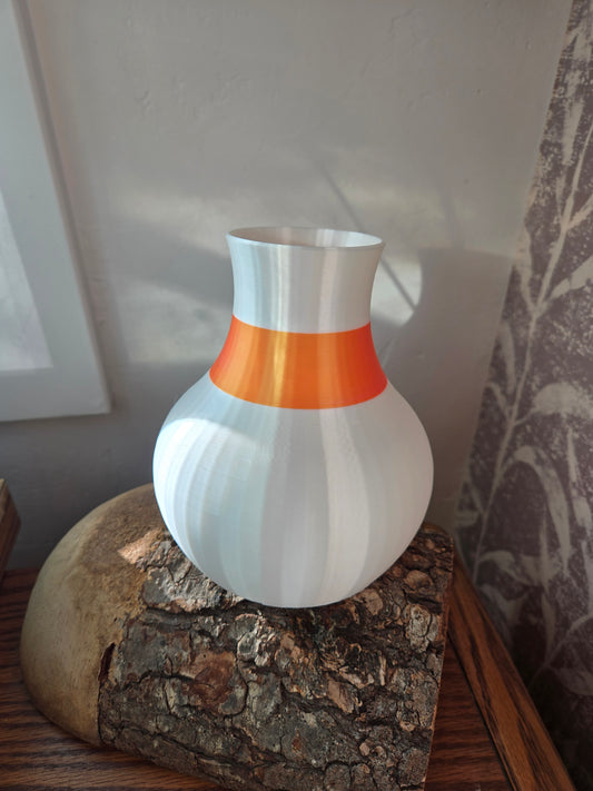 The bowling pin vase